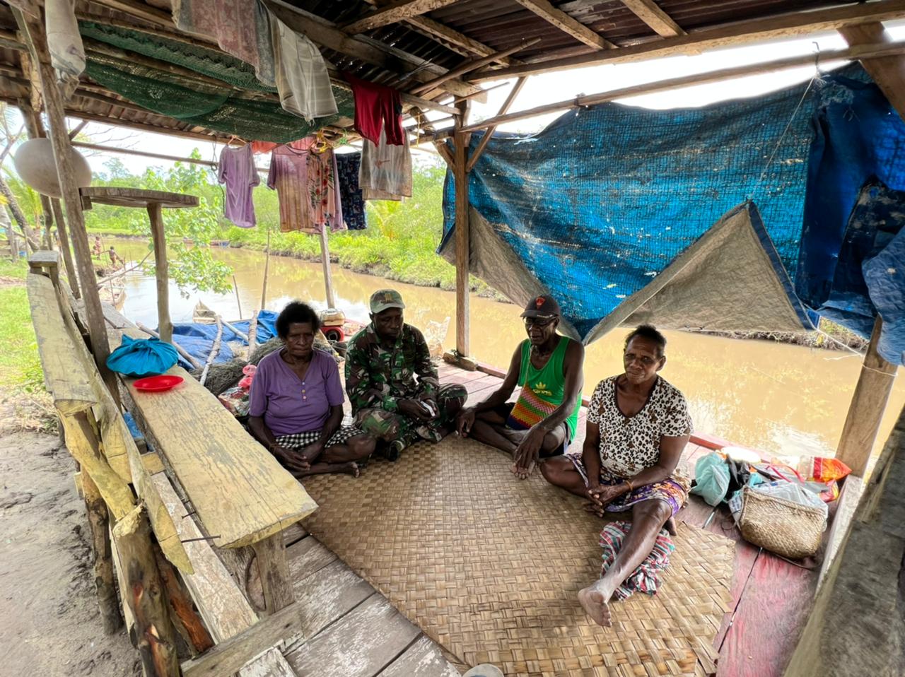 Dampak positif dari TMMD Reg ke-114 yang saat ini dilaksanakan nyatanya telah memberikan kesan positif bagi masyarakat setempat