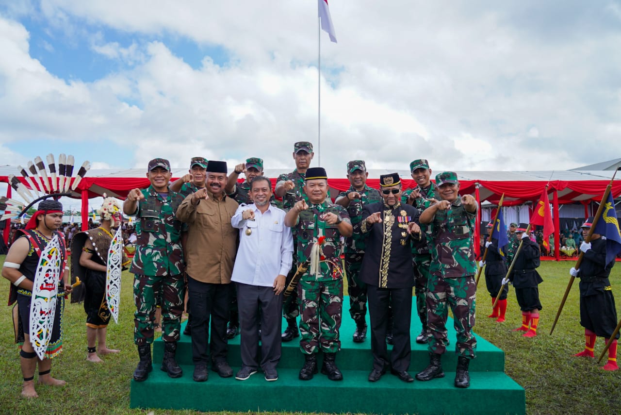 Kepala Staf Angkatan Darat Jenderal TNI Dr. Dudung Abdurachman pada acara penutupan TMMD ke-114 yang dipusatkan di Desa Panca Jaya