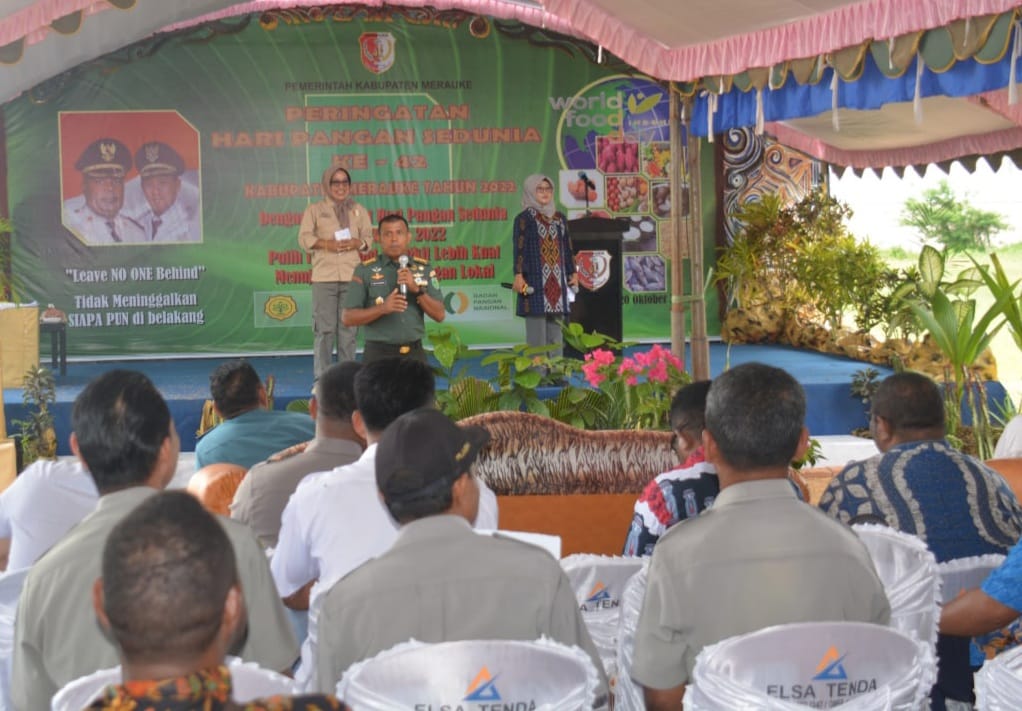 Korem 174/ATW Mereuke beri apresiasi terhadap inovasi dan kreativitas masyarakat terhadap olahan makanan tradisional hasil kebun petani lokal