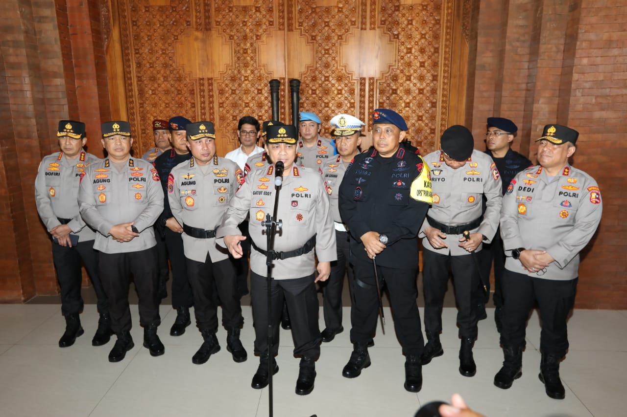 Wakapolri Komjen Gatot Eddy Pramono mengatakan, latihan ini akan digelar selama 3 hari mulai hari ini hingga Sabtu, 5 November