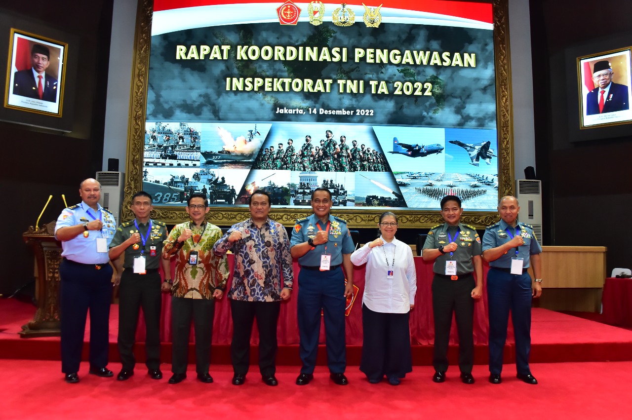 Inspektur Jenderal (Irjen) TNI Letjen TNI (Mar) Bambang Suswantono, S.H., M.H., M.Tr.(Han). membuka Rapat Koordinasi Pengawasan (Rakorwas)