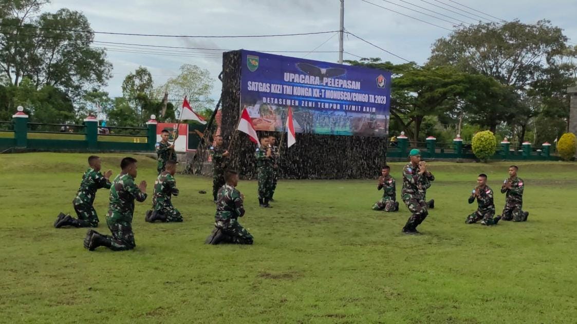 Danrem 174/ATW Kolonel Inf Agus Widodo, S.I.P., M.Si. melepas Satgas Kizi TNI Konga XX-T Monusco/Congo TA 2023 Kodam XVII/ Cenderawasih