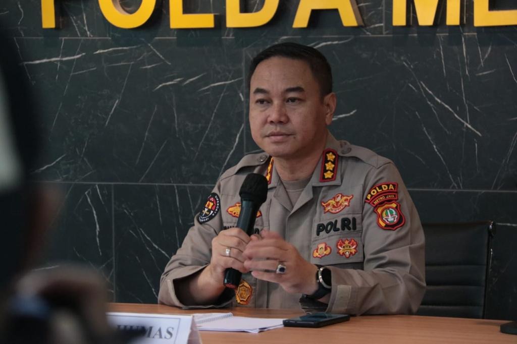 Kabid Humas Polda Metro Jaya Kombes Trunoyudo Wisnu Andiko mengatakan penyidik telah menangkap satu dari empat Daftar Pencarian Orang