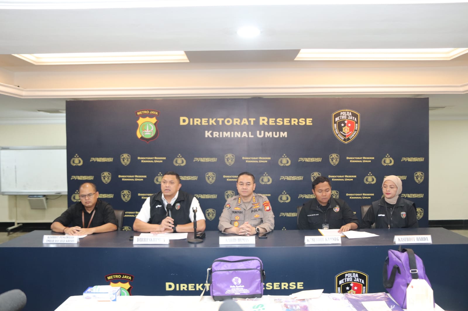 Satgas Anti Mafia Umrah Polda Metro Jaya berhasil melakukan penanganan kasus penelantaran atau tidak memulangkan Jemaah umrah