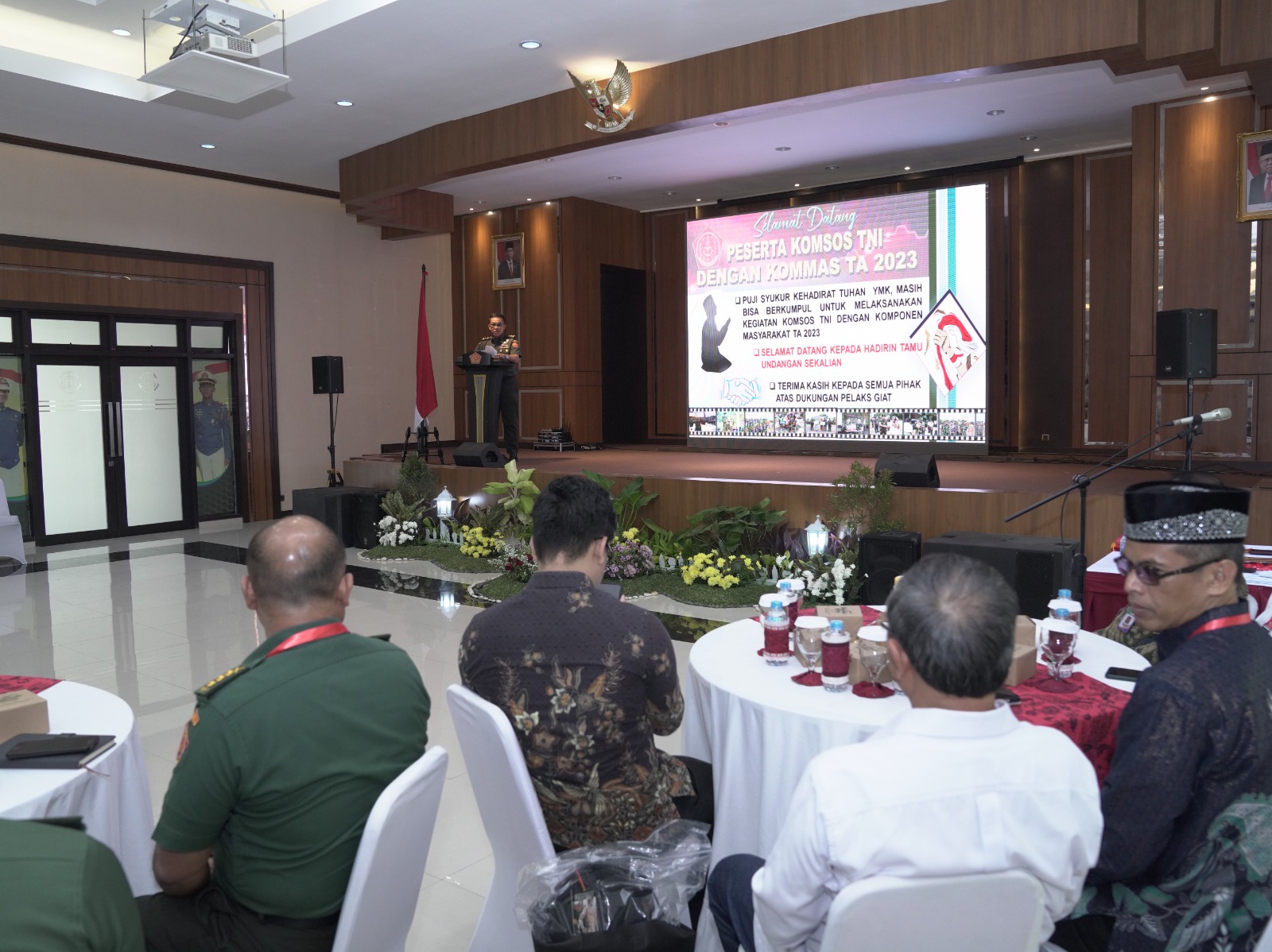 Asisten Teritorial (Aster) Panglima TNI, Mayjen TNI Mochamad Syafei Kasno, S.H., melaksanakan Komunikasi Sosial (Komsos) TNI