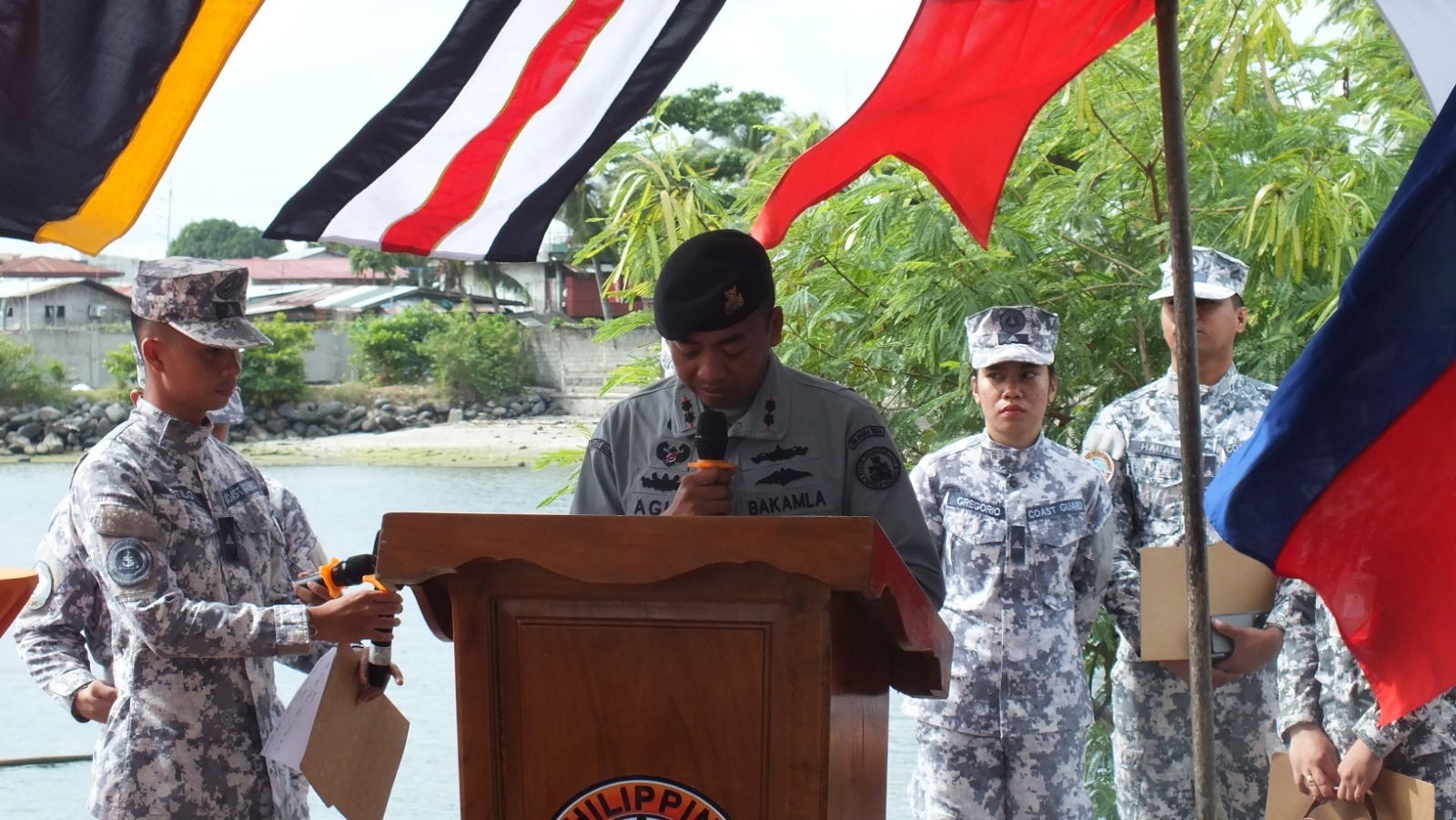 KN. Gajah Laut-404 yang dikomandani Letkol Bakamla Agus Tri Haryanto, S.T., kembali menuju Indonesia dan tiba di Minahasa Utara