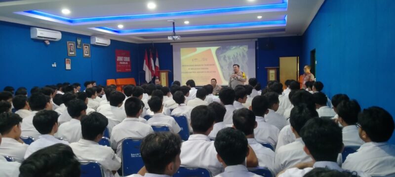 Kegiatan sosialisasi “Stop Bullying” dalam mencegah perundungan kembali digelar dengan sukses di wilayah Kelurahan Kebayoran Lama Selatan