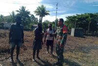 Babinsa Koramil 1710-03/Kuala Kencana, Koptu Johansyah melaksanakan Komsos dengan warga binaan, Rabu (20/03/2024)