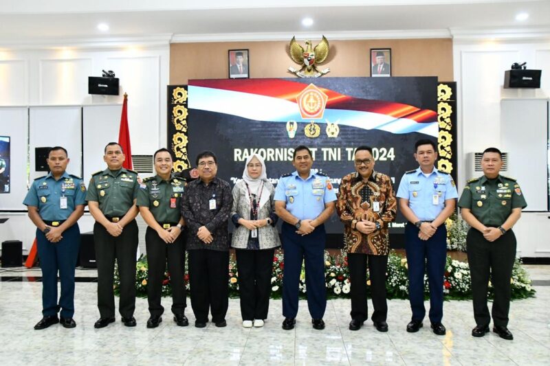 Aspers Panglima TNI Marsda TNI Arif Widianto, S.A.B., M.Tr.(Han) saat membuka Rapat Koordinasi Teknis Kesekretariatan (Rakornisset)  TNI 