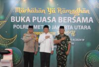 Forkopimko dan Masyarakat Jakarta Utara, Polres Metro Jakarta Utara menggelar kegiatan buka puasa bersama di halaman Masjid Madani