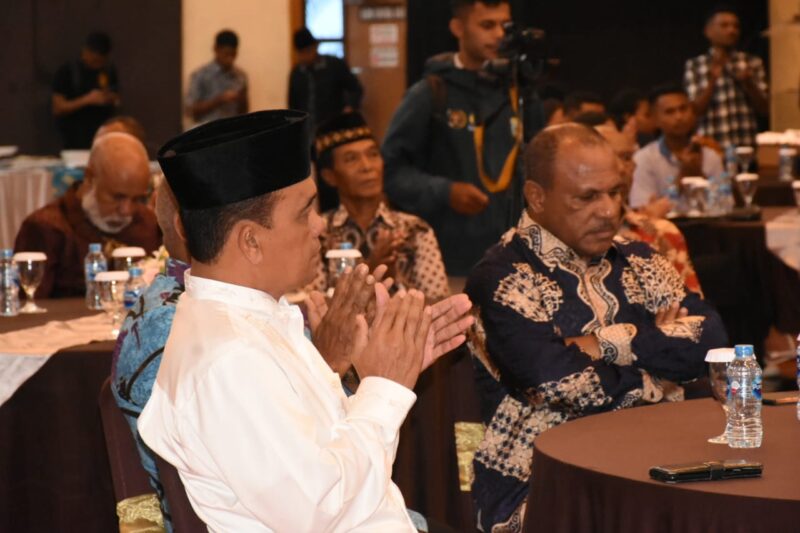 Panglima Kodam XVIII/Kasuari, Mayjen TNI Ilyas Alamsyah, S.E., M.Tr.(Han)., CGCAE., menghadiri acara buka puasa bersama