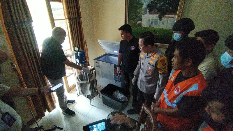 Direktorat Reserse Narkoba Polda Metro Jaya berhasil menggerebek dan mengungkap kasus penyalahgunaan Narkotika home industry