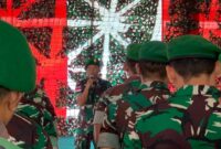 Pasiter Kodim 1710/Mimika mewakili Dandim 1710/Mimika memimpin apel yang dilaksanakan di Pendopo Darmawangsa Kodim 1710/Mimika