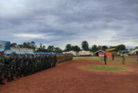 Dansatgas Kizi Monusco Kongo XX-U memberikan penghormatan terpimpin kepada satgas lama kemudian seluruh anggota Satgas baru