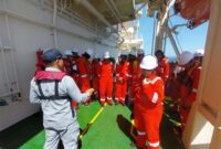 Kapal Negara (KN) Pulau Marore - 322 Bakamla RI di bawah komando Letkol Bakamla Adi Poetra Sitanggang berhasil melakukan evakuasi