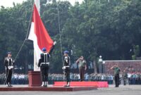 Markas Besar Tentara Nasional Indonesia (Mabes TNI) menggelar upacara bendera 17 April 2024