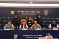 Ditreskrimum Polda Metro Jaya dan Sat Reskrim Polres Tangerang Selatan berhasil menangkap dua terduga pelaku pembunuhan