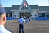 Komandan Lanud Sultan Hasanuddin, Marsma TNI Bonang Bayuaji Gautama, S.E., M.M., memimpin Upacara Peringatan Hari Kebangkitan Nasional