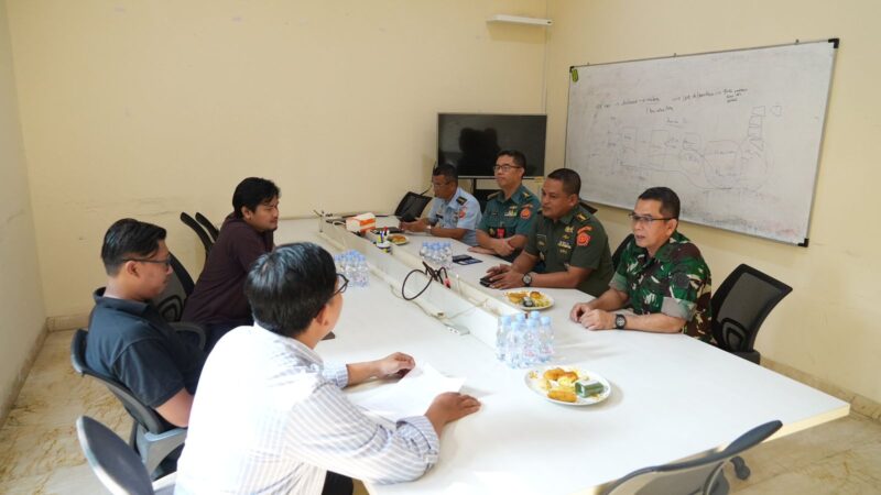 Kapuspen TNI menyampaikan pentingnya aliansi atau kerja sama antara TNI dan media dalam menyaring dan menyebarkan informasi yang akurat