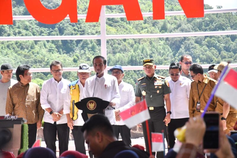 Panglima TNI Jenderal TNI Agus Subiyanto, S.E., M.Si. kembali mendampingi Presiden RI. Ir. H. Joko Widodo dalam rangkaian kunjungan kerja