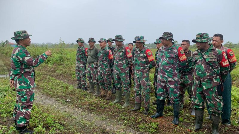 Kodim 1710/Mimika bekerjasama dengan Pemda Mimika dan Kelompok Tani Binaan  membuka lahan pertanian baru seluas 1,5 Ha