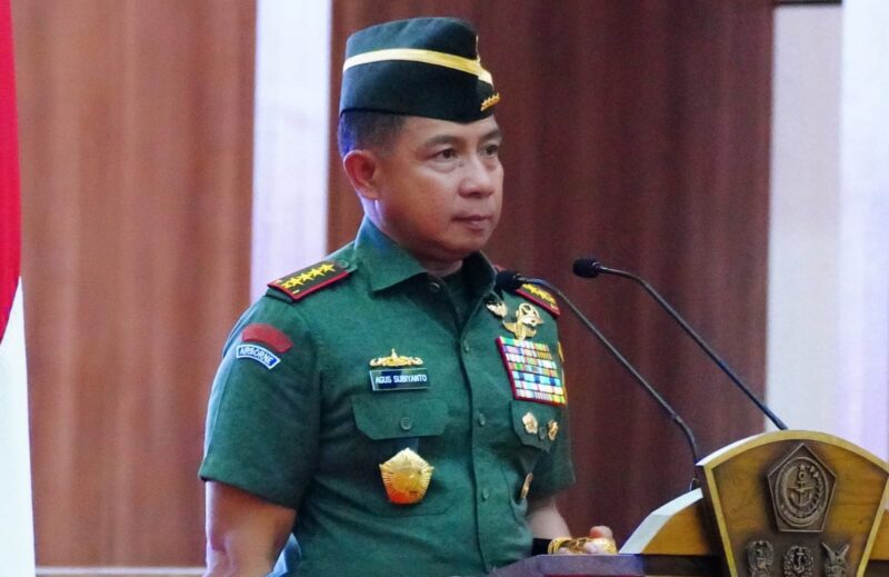 Panglima TNI Jenderal TNI Agus Subiyanto memimpin Acara Laporan Korps kenaikan pangkat 75 Perwira Tinggi (Pati) TNI
