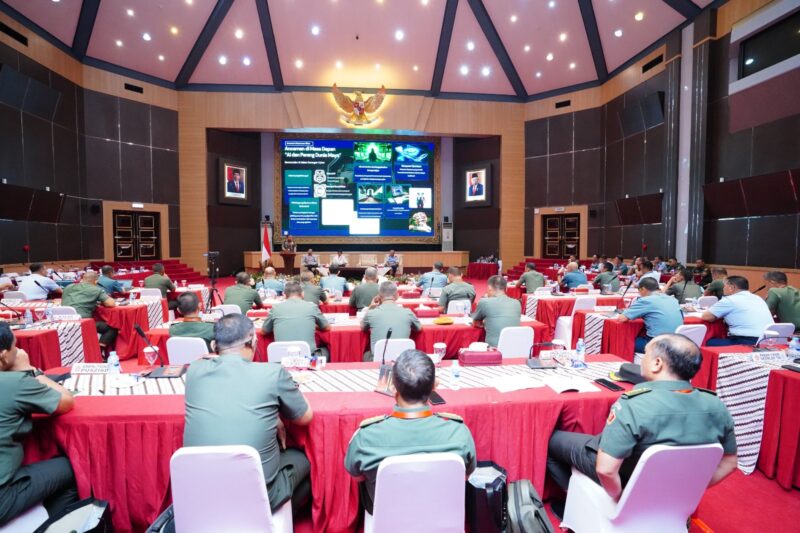Rapat Koordinasi Penelitian dan Pengembangan (Rakor Litbang) TNI tahun 2024, bertempat di Aula Gatot Subroto Mabes TNI