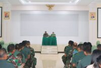 Danrem 151/Binaiya memberikan Jam Komandan ke Prajurit beserta Persit dan PNS sebagai perwujudan dari pembinaan dan kepedulian