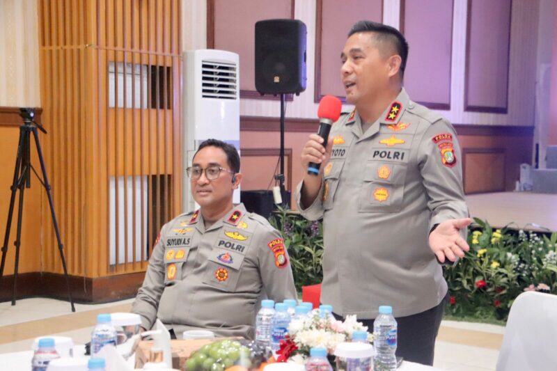 Kapolda Metro Jaya Irjen Pol. Karyoto menggelar silaturahmi dengan Insan Pers yang tergabung dalam Forum Wartawan Polri