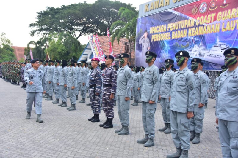 Pelatihan Coast Guard Basic Training (CGBT) bagi personel PPPK 2024 Bakamla RI resmi ditutup