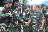 Komandan Korem 174/ATW Brigjen TNI Wempi Ramandei, S. Sos. ke Pos Kotis Satuan Penugasan Pam Obvitnas PT. Freeport Indonesia