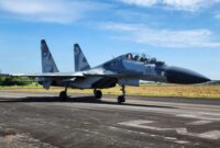 Penerbang muda Skadron Udara 11 Lanud Sultan Hasanuddin, Lettu Pnb Fikri Hira Muzaki berhasil melaksanakan check terbang solo