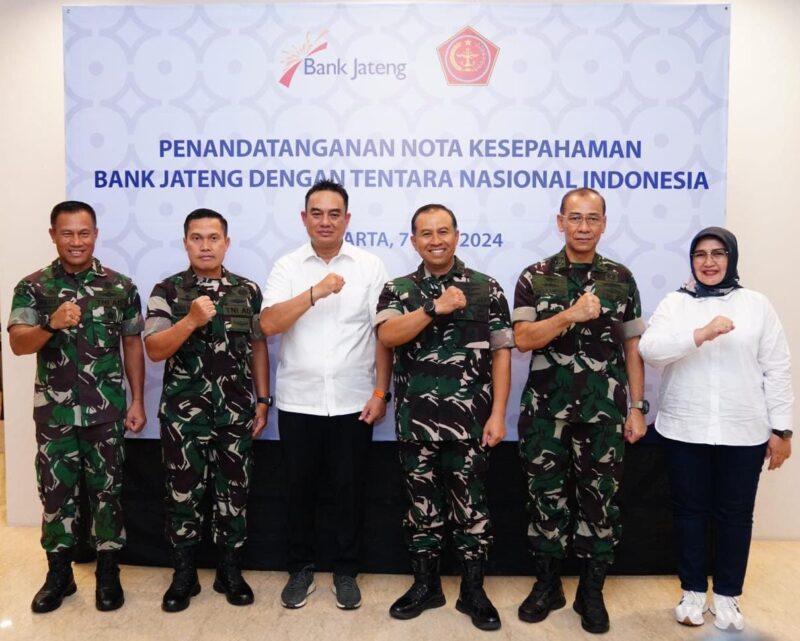 Aspers Panglima TNI Marsda TNI Mohammad Syafii, S.I.P., M.M. menandatangani nota kesepahaman atau Memorandum of Understanding