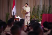 Panglima TNI Jenderal TNI Agus Subiyanto dan Kapolri Jenderal Pol Listyo Sigit Prabowo menghadiri acara pembekalan Menteri Pertahanan (Menhan) RI  Prabowo Subianto