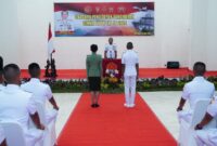 Komandan Komando Pembina Doktrin, Pendidikan dan Latihan (Dankodiklat) TNI Laksdya TNI Maman Firmansyah memimpin upacara penutupan