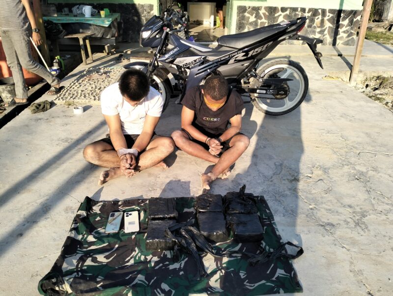 Satuan Tugas Pengamanan Perbatasan (Satgas Pamtas) RI-Malaysia Yonkav 12/BC berhasil menangkap dan menggagalkan penyelundupan Narkoba