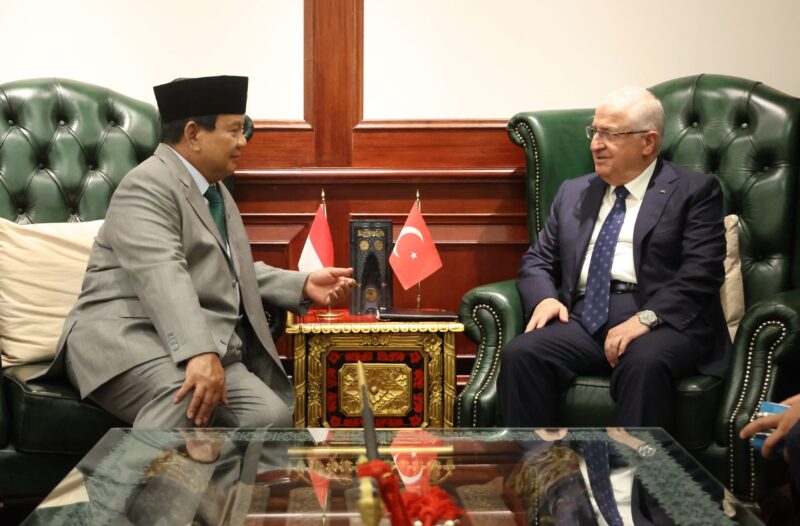 Menteri Pertahanan RI Prabowo Subianto menerima kunjungan kehormatan Menteri Pertahanan Turki H.E. Mr. Yaşar Güler