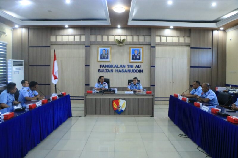 Tim audit kinerja Inspektorat Jenderal TNI AU (Itjenau) yang dipimpin Kolonel Pas Suratno, S.E., selaku Ketua Tim beserta rombongan, melaksanakan Entry Briefing