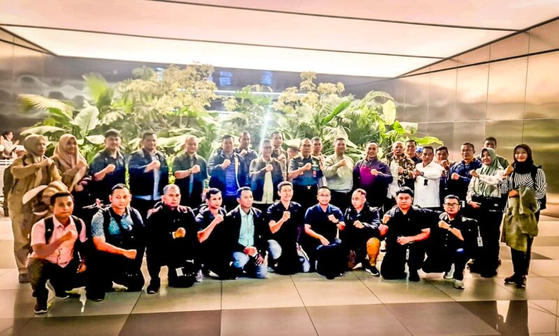 Tentara Nasional Indonesia (TNI) mengirimkan Tenaga Kesehatan (Nakes) ke Gaza sebagai wujud peduli kemanusiaan