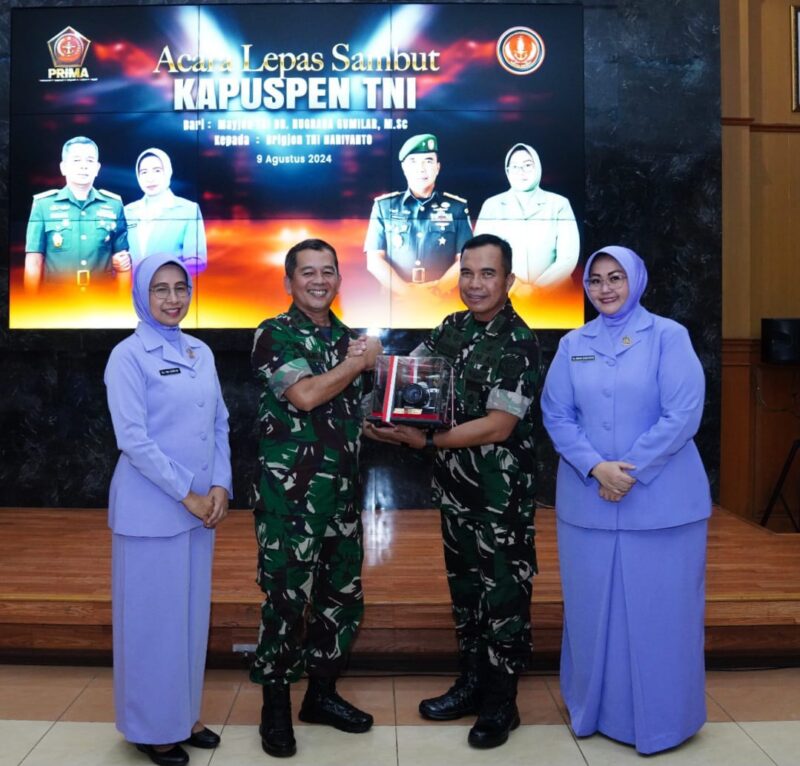 Puspen TNI menggelar acara Lepas Sambut Kepala Pusat Penerangan (Kapuspen) TNI