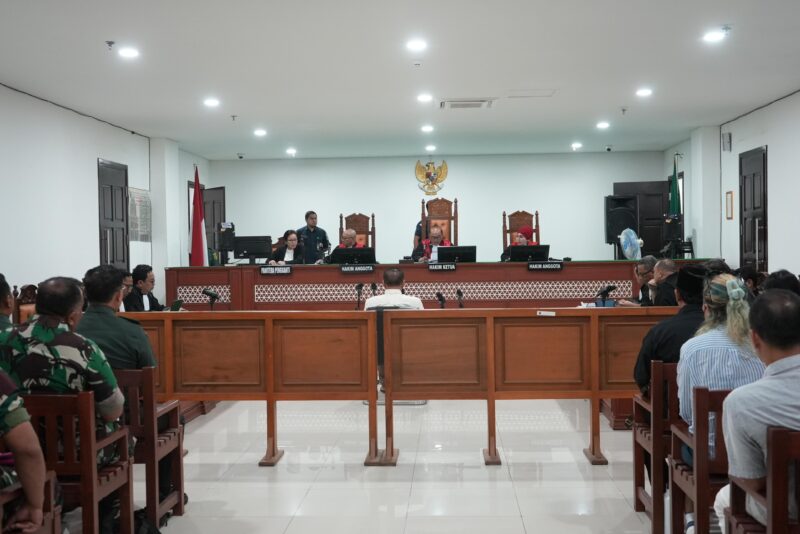 Sidang lanjutan pembacaan putusan terdakwa Dani Bahdani, S.H. Nomor Perkara 484/Pid.B/2023/PN.Bks, bertempat di Ruang Sidang Kartika 1