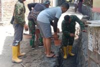 Peran aktif Kodim 1615/Lotim ini terlihat jelas dalam pelaksanaan program TNI Manunggal Membangun Desa (TMMD) ke-121