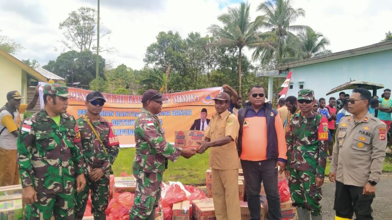 Koramil 1710-06/Agimuga, Kodim 1710/Mimika dibawah pimpinan Danramil Lettu Inf Rumayom bersama Badan Penanggulangan Bencana Daerah (BPBD) Kab. Mimika