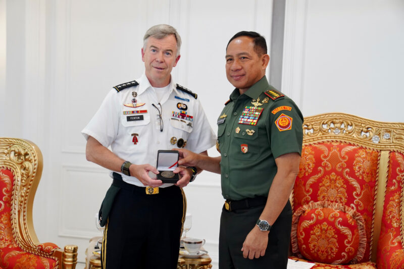 Panglima TNI Jenderal TNI Agus Subiyanto menerima kunjungan Commander of The United States Special Operations Command (USSOCOM)
