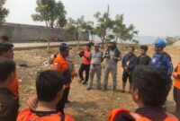 Tim Patroli Laut Bakamla RI yang menggunakan kapal jenis Rigid Hulled Inflatable Boats (RHIB) 8707 bersama Tim SAR Gabungan