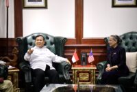 Menteri Pertahanan RI Prabowo Subianto menerima kunjungan Duta Besar Amerika Serikat (AS) H.E. Mrs. Kamala Shirin Lakhdir di kantor Kementerian Pertahanan RI