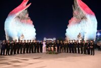 Panglima TNI Jenderal TNI Agus Subiyanto mendampingi Presiden RI Joko Widodo memimpin kegiatan Apel Kehormatan dan Renungan Suci