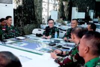 Pusat Latihan Tempur (Puslatpur) 5 Marinir Baluran, Asembagus Situbondo, Jawa Timur, terdapat sebuah ruangan yang bernama Joint Operation Center