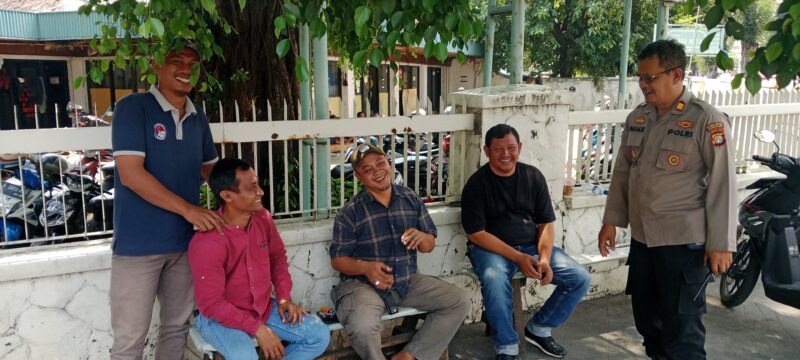 Kanit Binmas Polsek Metro Kebayoran Baru, AKP Imam Supriyadi, S.H., mengajak warga untuk turut serta dalam menjaga keamanan dan ketertiban