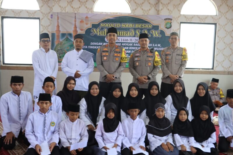 Peringatan Maulid Nabi Muhammad S.A.W 1446 Hijriah/2024, doa bersama dan santunan kepada anak yatim piatu menjelang Pemilukada 2024